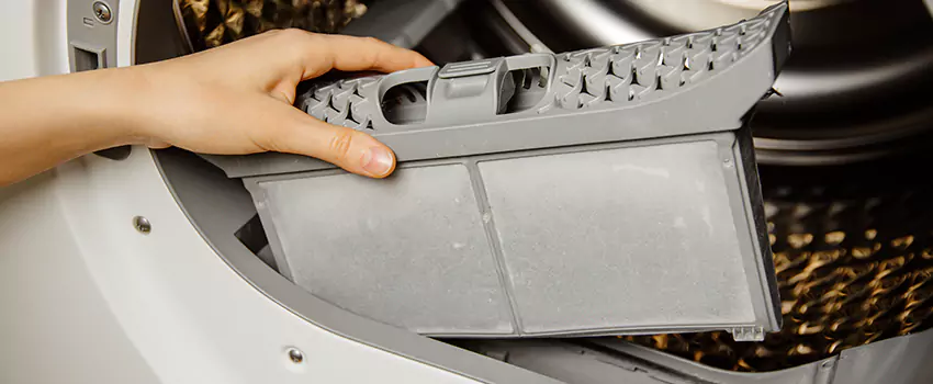 Signs Of A Clogged Dryer Lint Trap in Laguna Beach, California